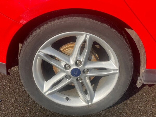 Used Ford Focus 2015 for sale - 76080713: Photo 28