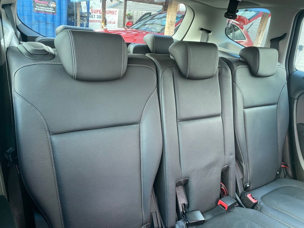 Used Vauxhall Zafira Tourer 2017 for sale - 76132578: Photo 18
