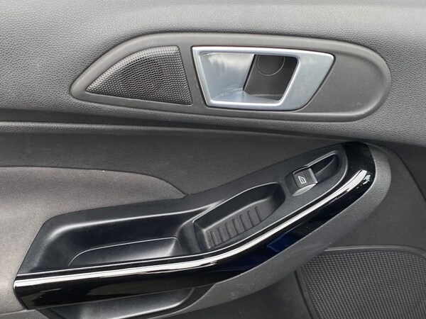 Used Ford Fiesta 2016 for sale - 76038595: Photo 19