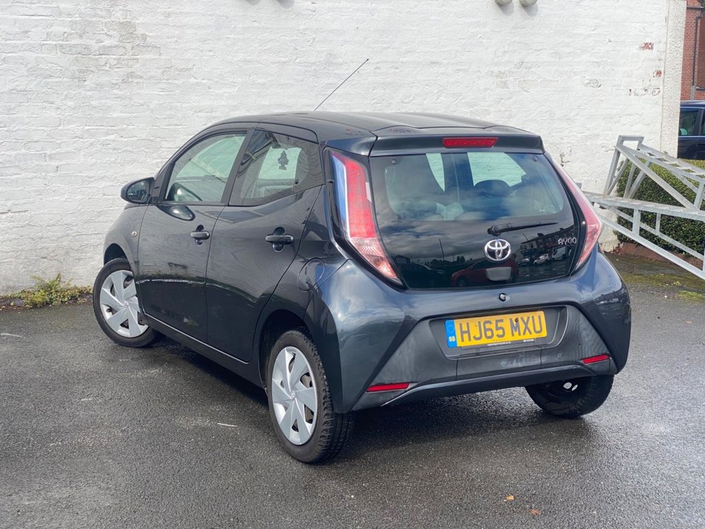 Used Toyota AYGO 2015 for sale - 75923523: Photo 10