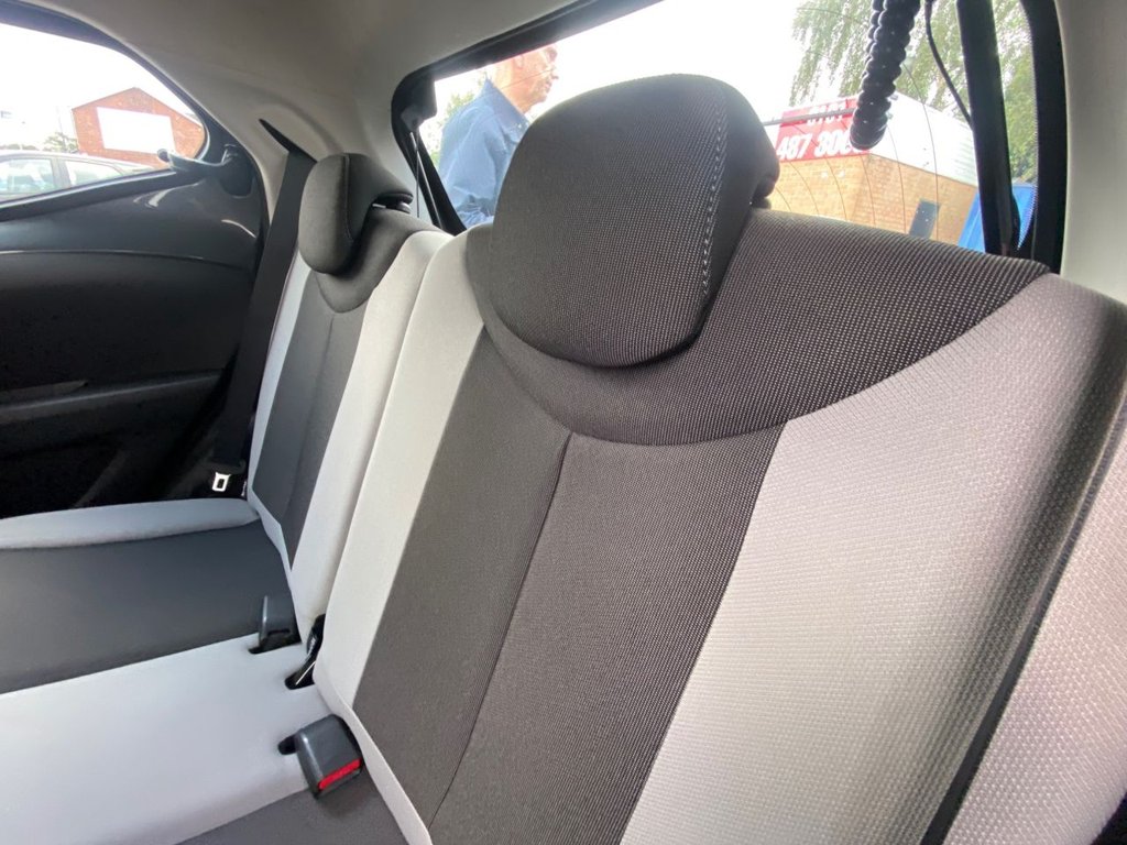 Used Toyota AYGO 2015 for sale - 75923523: Photo 20