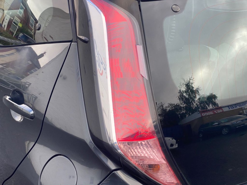 Used Toyota AYGO 2015 for sale - 75923523: Photo 32