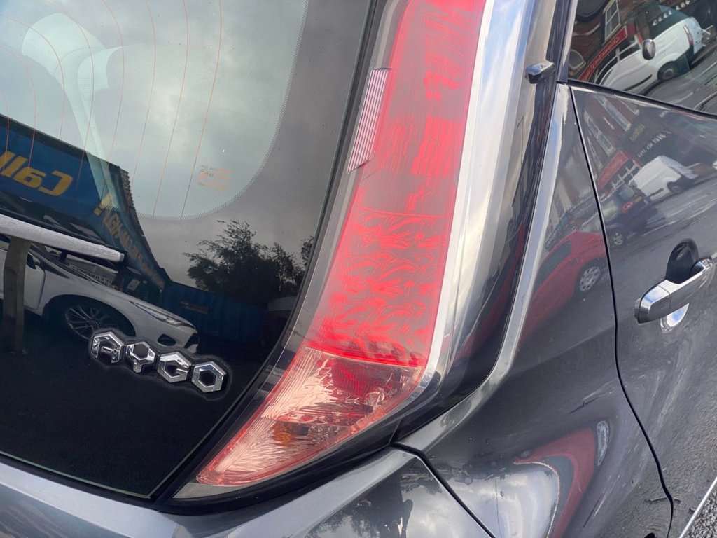 Used Toyota AYGO 2015 for sale - 75923523: Photo 33