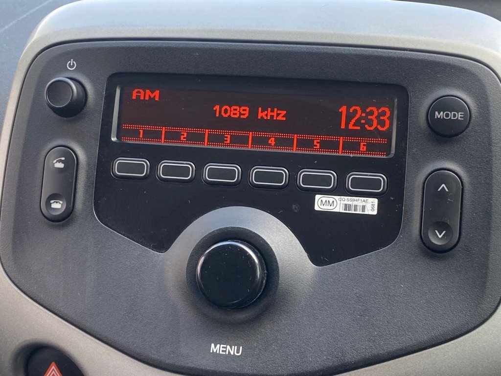 Used Toyota AYGO 2015 for sale - 75923523: Photo 35