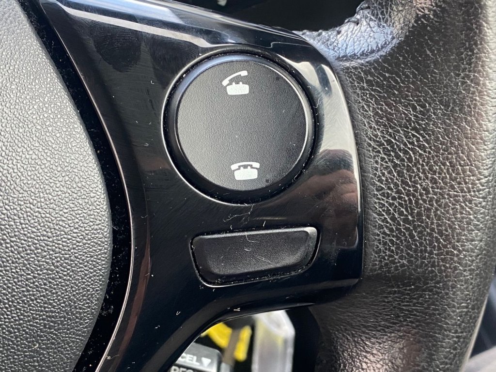 Used Toyota AYGO 2015 for sale - 75923523: Photo 41