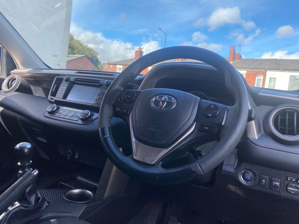 Used Toyota RAV4 2015 for sale - 75986366: Photo 13