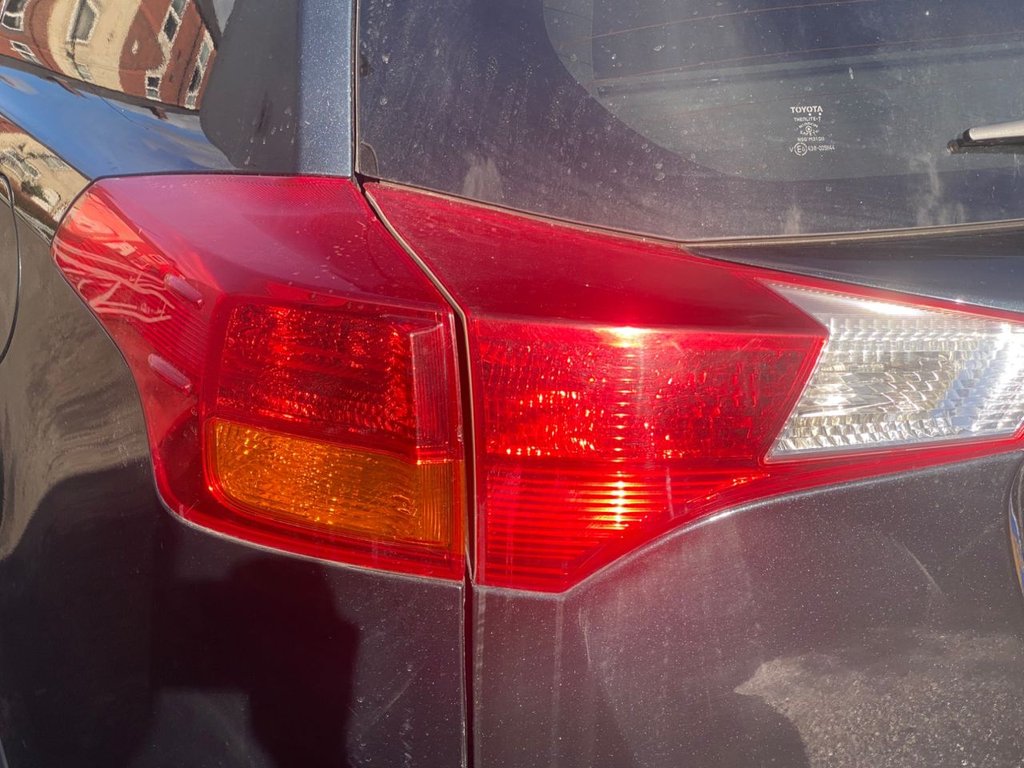 Used Toyota RAV4 2015 for sale - 75986366: Photo 30