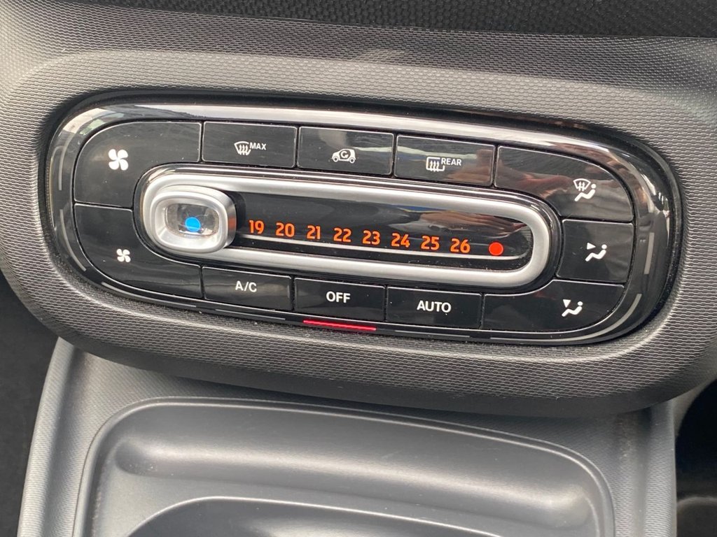 Used smart fortwo 2016 for sale - 75912378: Photo 33