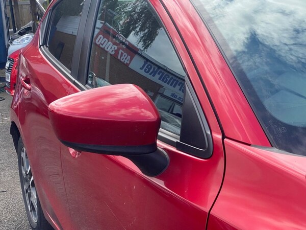 Used Mazda Mazda2 2015 for sale - 75221210: Photo 31
