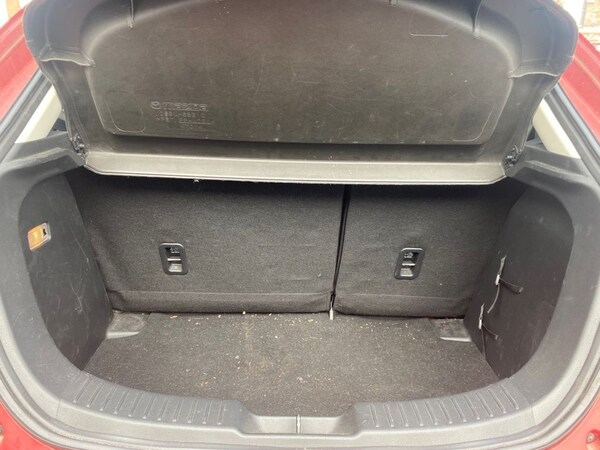 Used Mazda Mazda2 2015 for sale - 75221210: Photo 38