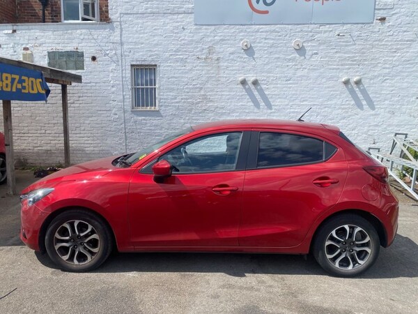 Used Mazda Mazda2 2015 for sale - 75221210: Photo 7
