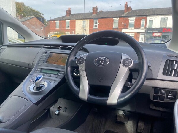 Used Toyota Prius 2011 for sale - 76202397: Photo 12