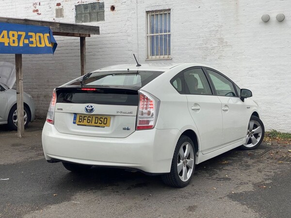 Used Toyota Prius 2011 for sale - 76202397: Photo 14