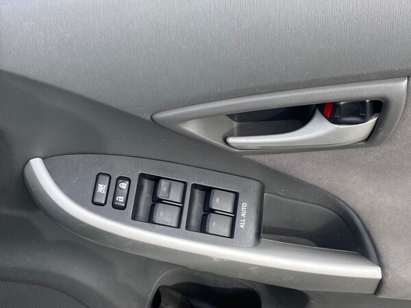 Used Toyota Prius 2011 for sale - 76202397: Photo 19