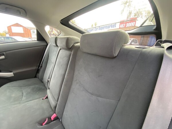 Used Toyota Prius 2011 for sale - 76202397: Photo 26