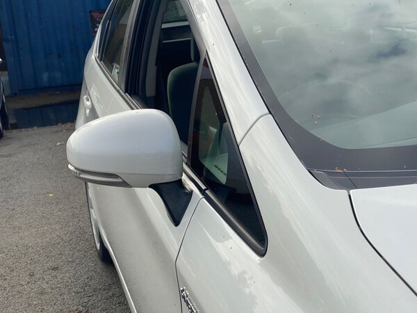 Used Toyota Prius 2011 for sale - 76202397: Photo 34