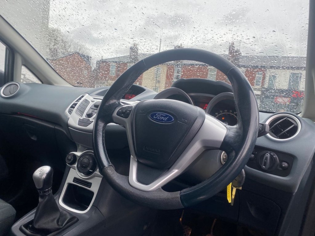 Used Ford Fiesta 2010 for sale - 76559190: Photo 12