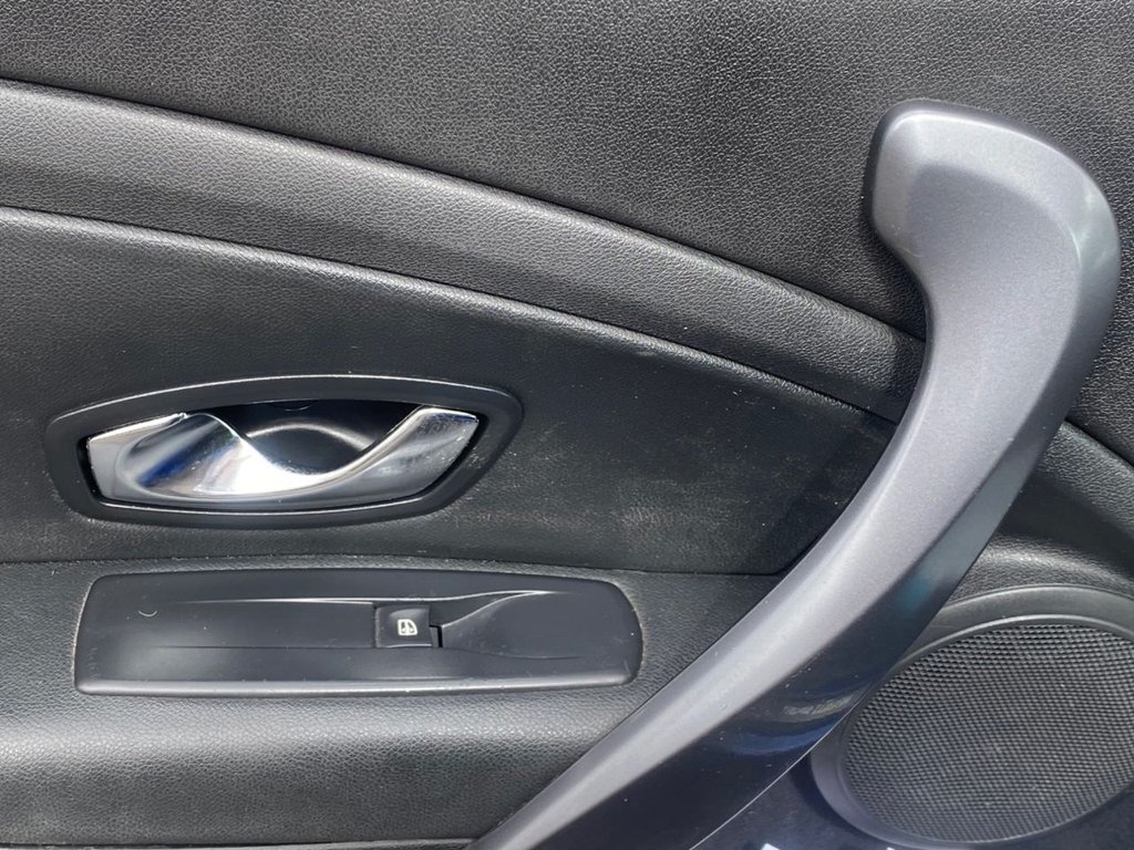 Used Renault Megane 2014 for sale - 76385909: Photo 23