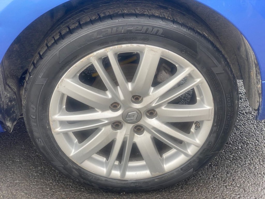 Used Renault Megane 2014 for sale - 76385909: Photo 24