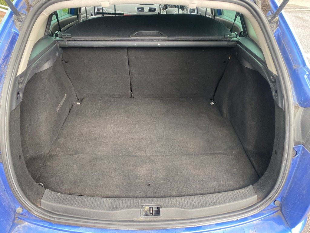 Used Renault Megane 2014 for sale - 76385909: Photo 36