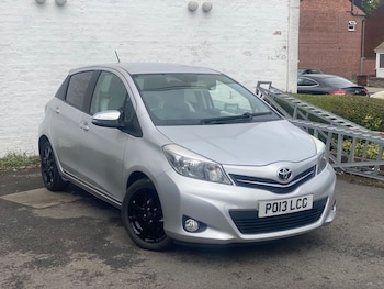 Used Toyota Yaris 2013 for sale - 75488081: Photo