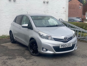 Used Toyota Yaris 2013 for sale - 75488081: Photo