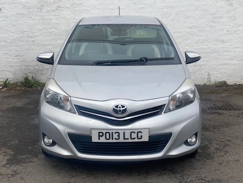 Used Toyota Yaris 2013 for sale - 75488081: Photo