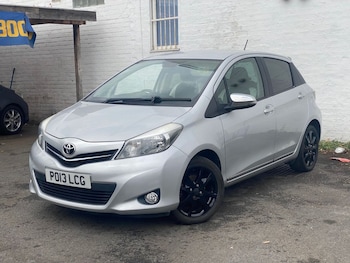 Used Toyota Yaris 2013 for sale - 75488081: Photo
