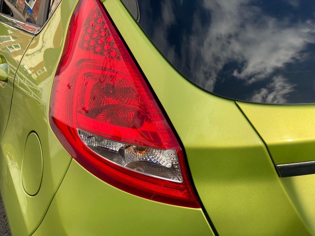 Used Ford Fiesta 2010 for sale - 76386366: Photo 34