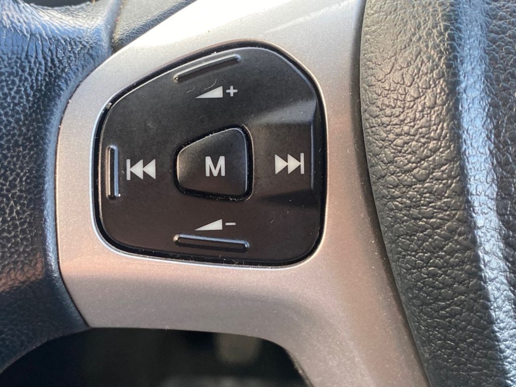 Used Ford Fiesta 2010 for sale - 76386366: Photo 42