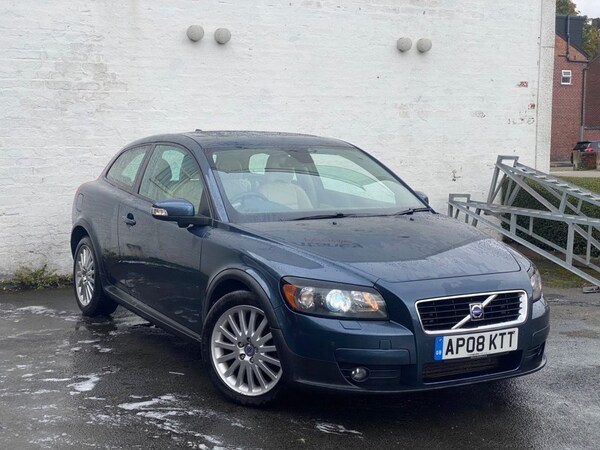 Used Volvo C30 2008 for sale - 76009448: Photo 2