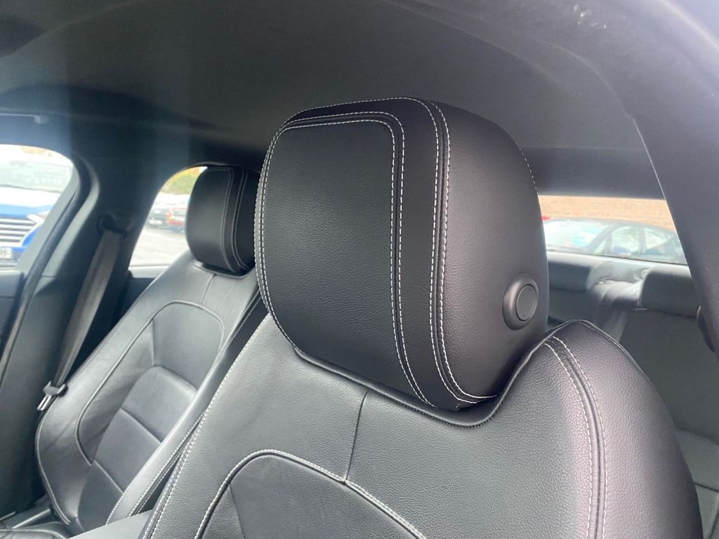 Used Jaguar XE 2019 for sale - 76536176: Photo 20