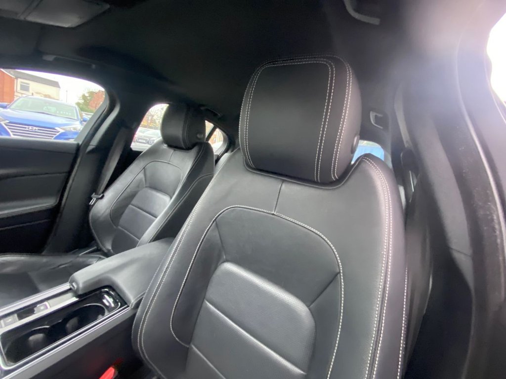 Used Jaguar XE 2019 for sale - 76536176: Photo 21