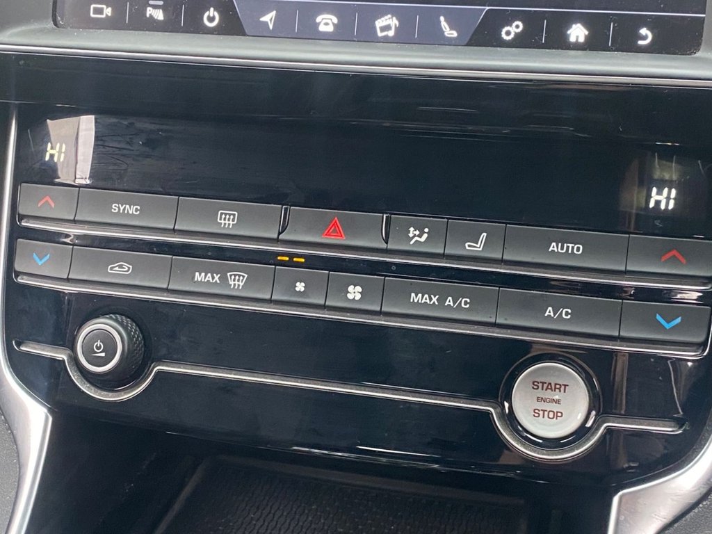 Used Jaguar XE 2019 for sale - 76536176: Photo 40