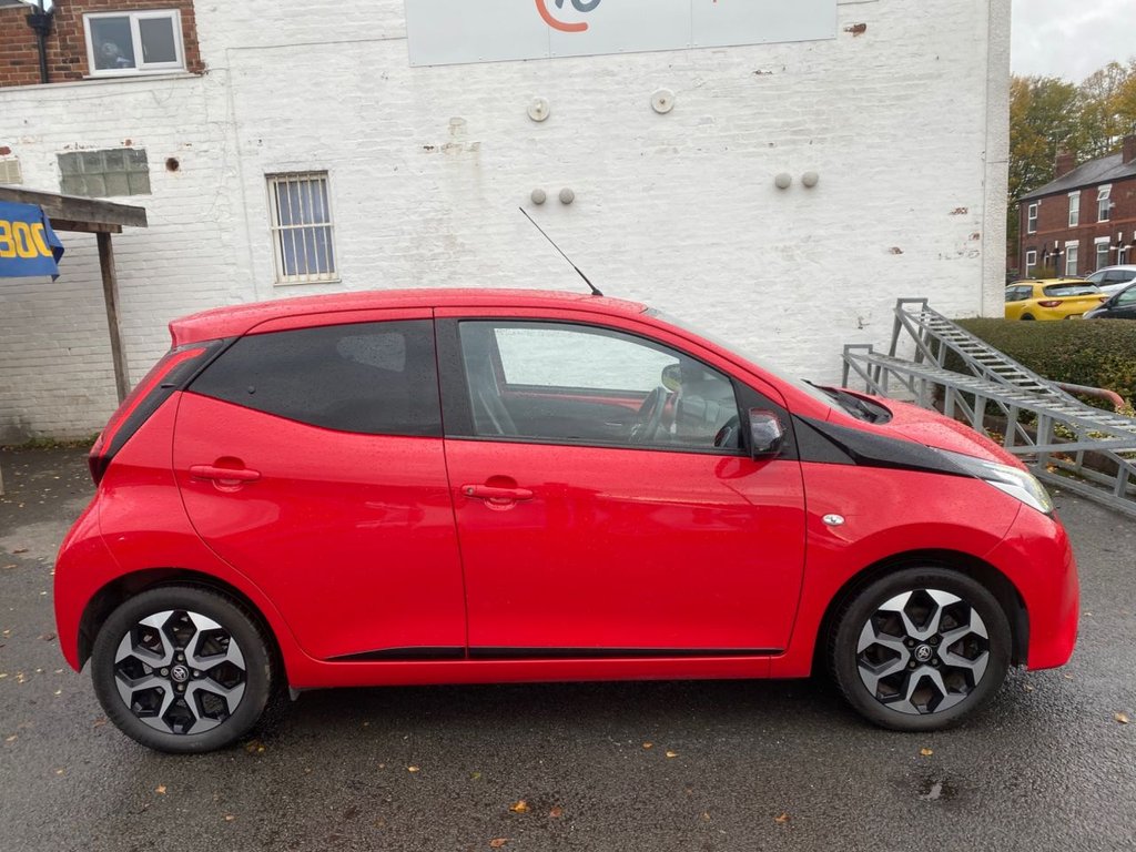 Used Toyota AYGO 2019 for sale - 76386447: Photo 12