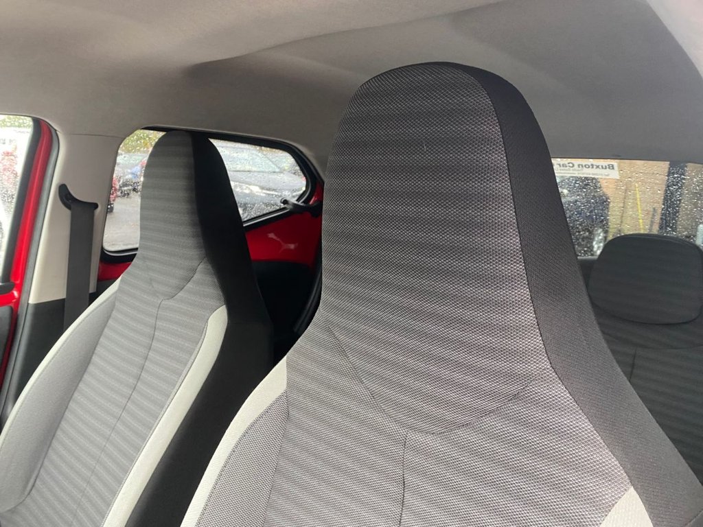 Used Toyota AYGO 2019 for sale - 76386447: Photo 17