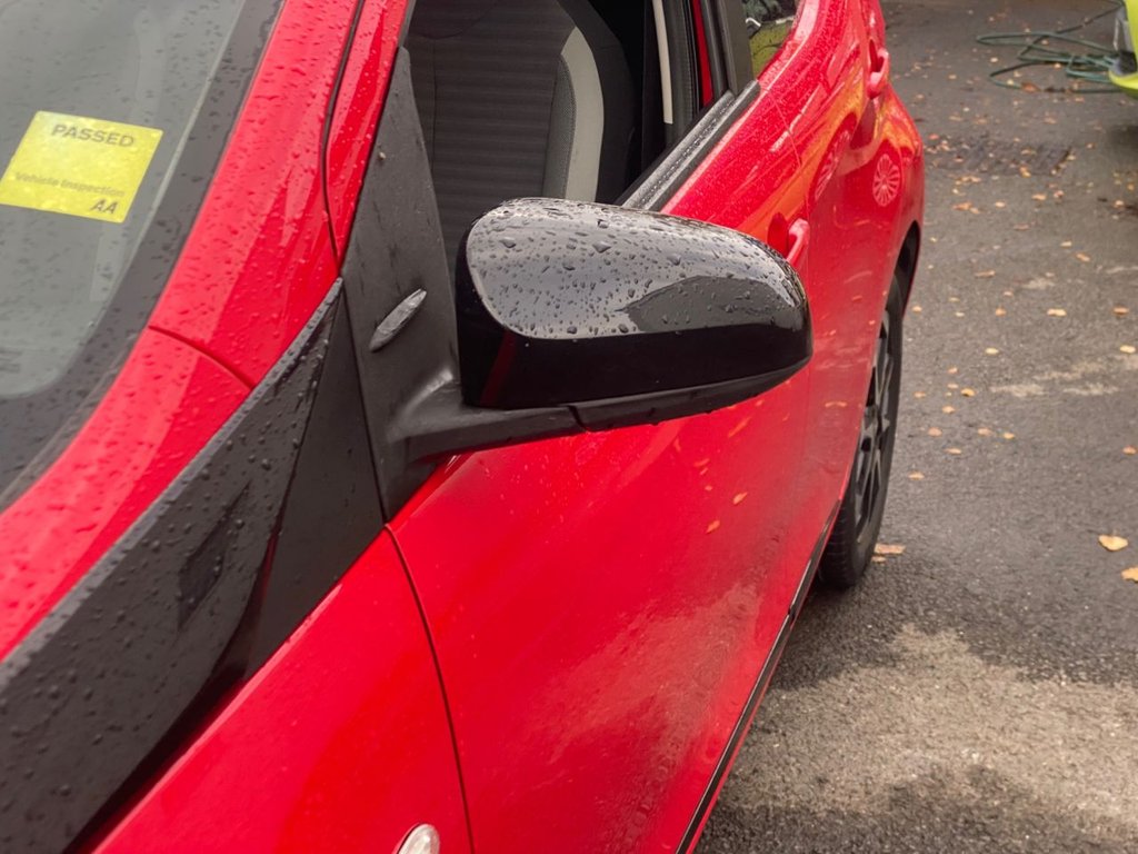 Used Toyota AYGO 2019 for sale - 76386447: Photo 32