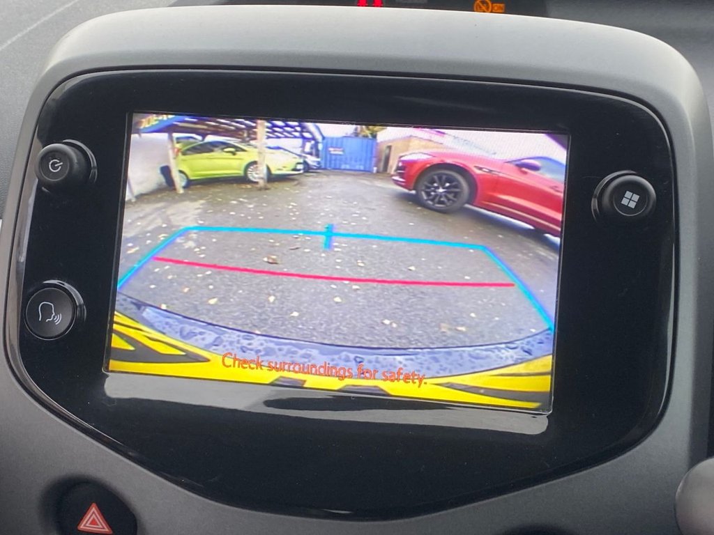 Used Toyota AYGO 2019 for sale - 76386447: Photo 39