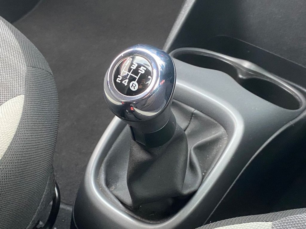 Used Toyota AYGO 2019 for sale - 76386447: Photo 41