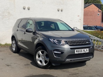 Used Land Rover Discovery Sport 2016 for sale - 75666416: Photo