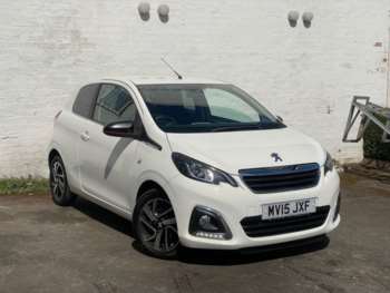 2015 (15) - 1.2 VTi PureTech Allure Hatchback 3dr Petrol Manual Euro 5 (82 ps)