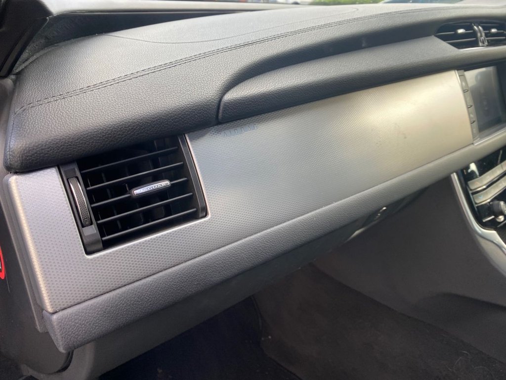 Used Jaguar XF 2017 for sale - 76386263: Photo 21