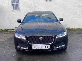 Used Jaguar XF 2017 for sale - 76386263: Photo