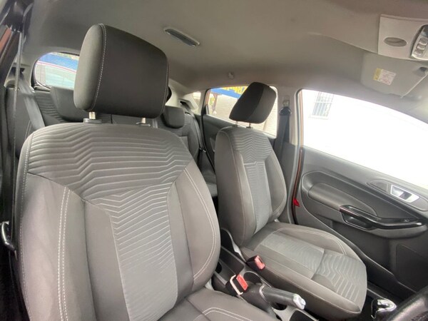 Used Ford Fiesta 2015 for sale - 76210441: Photo 14
