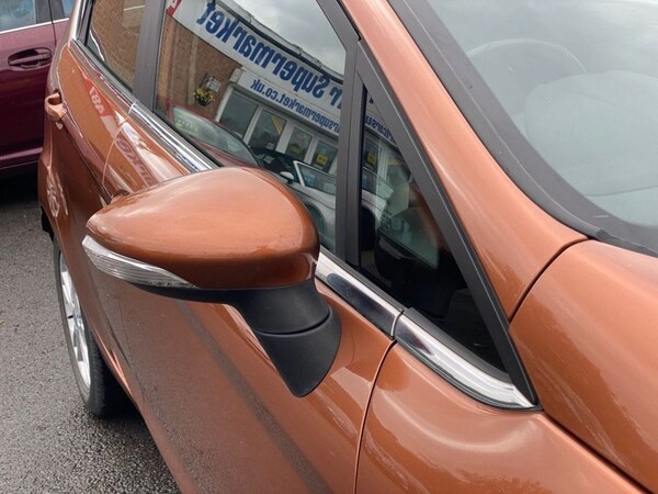 Used Ford Fiesta 2015 for sale - 76210441: Photo 29
