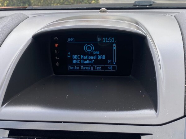 Used Ford Fiesta 2015 for sale - 76210441: Photo 33