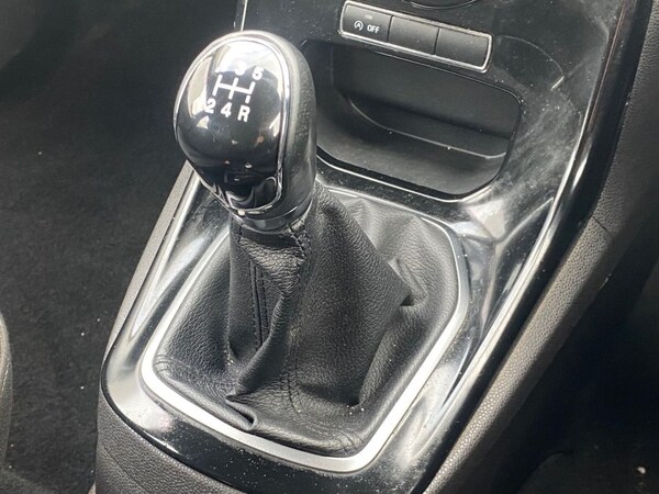 Used Ford Fiesta 2015 for sale - 76210441: Photo 37