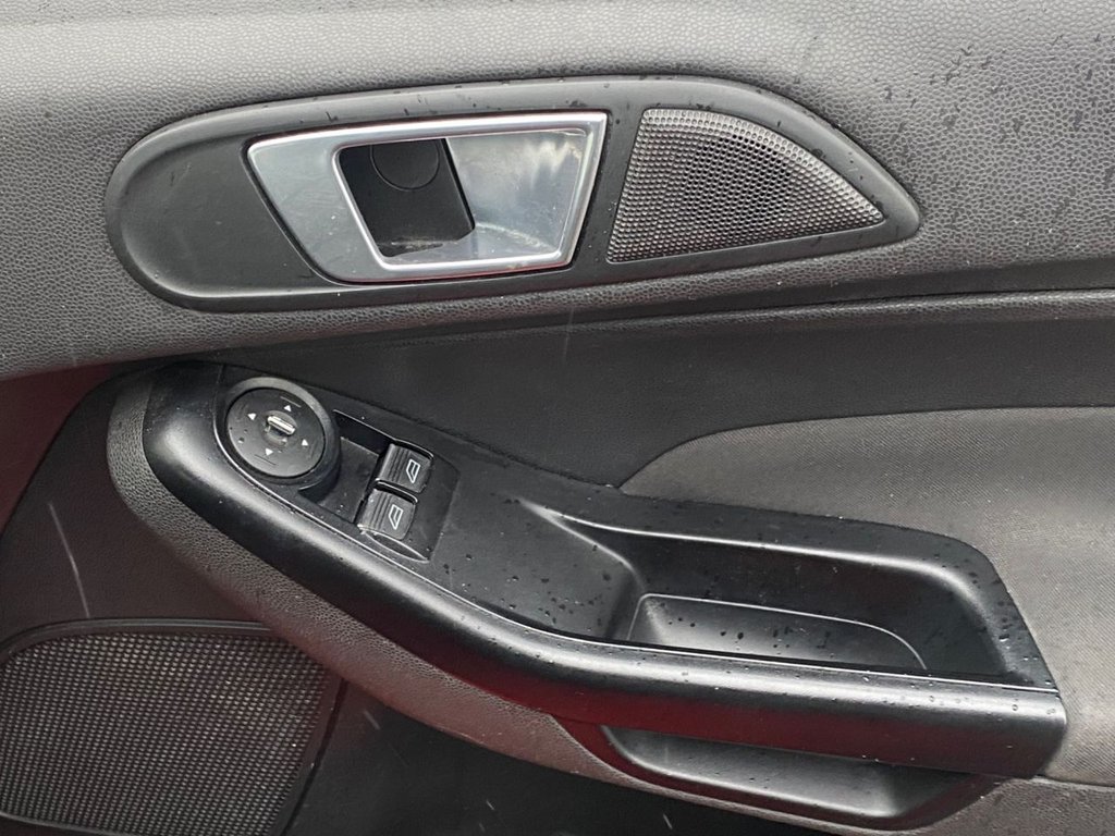 Used Ford Fiesta 2013 for sale - 76345618: Photo 18