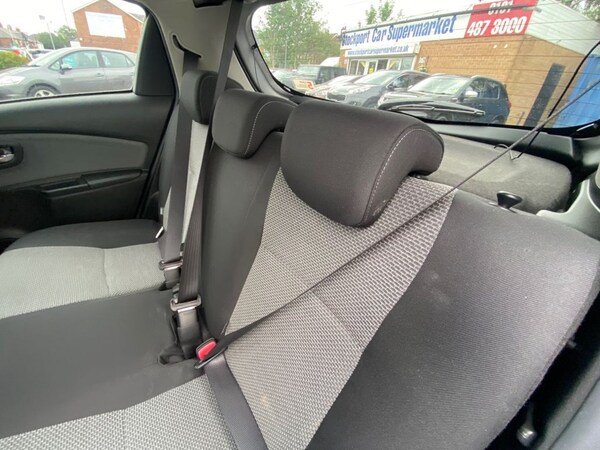 Used Toyota Yaris 2016 for sale - 76235321: Photo 20