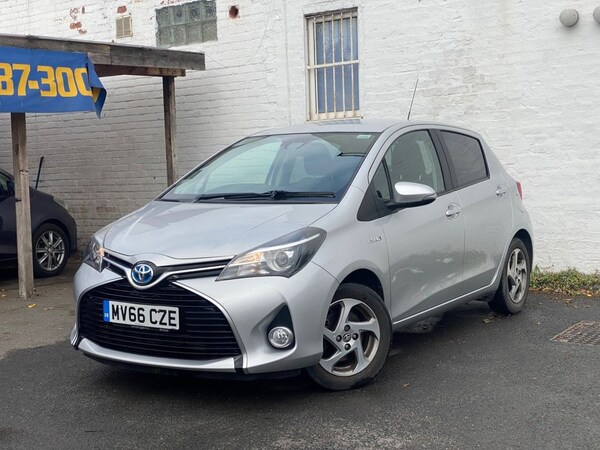 Used Toyota Yaris 2016 for sale - 76235321: Photo 7